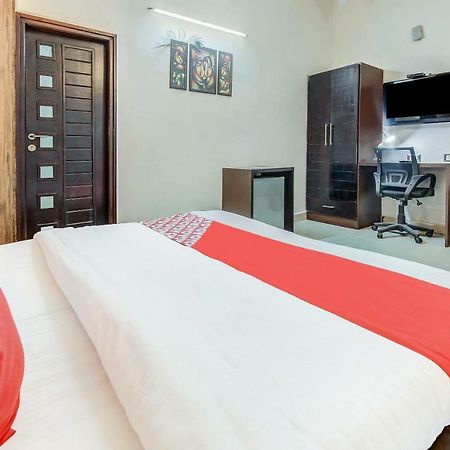 Oyo 27999 Hotel Deep Sirsa Exterior photo